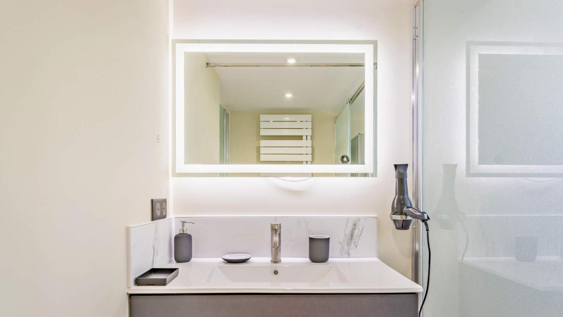 Le Saphir - Confort - Proche Mag Outlet Troyes - Parking Gratuit Pont-Sainte-Marie Esterno foto